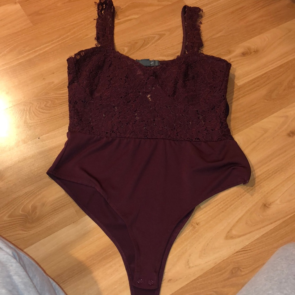 MAROON LACE BODY SUIT
